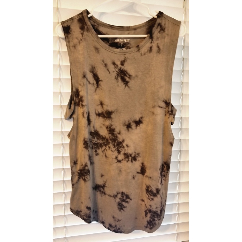 Tie dye muscle tank top